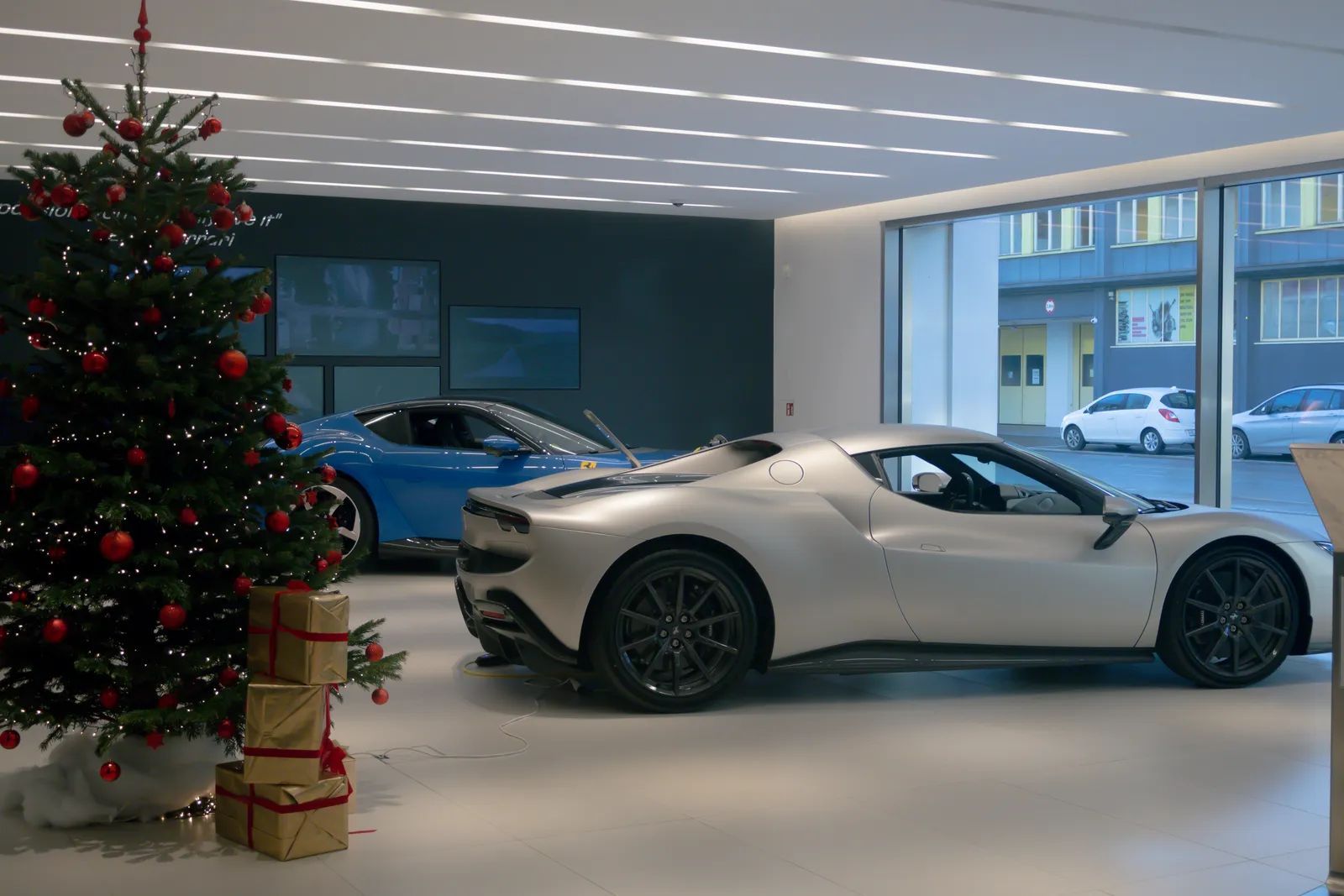 Nikki Hasler AG – Official Ferrari Dealer